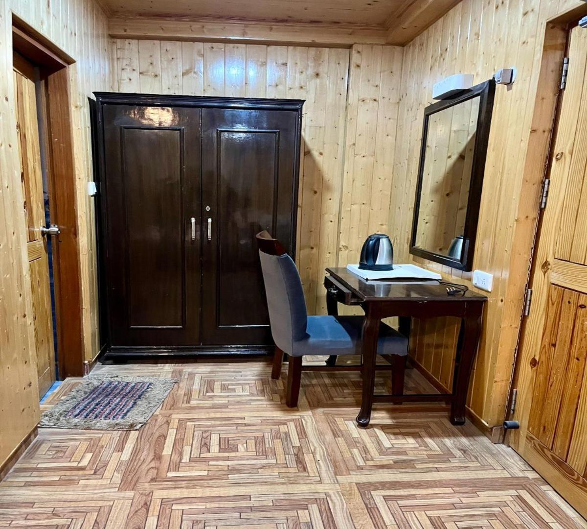 Snow Range Resort And Cottage Vashist Buitenkant foto
